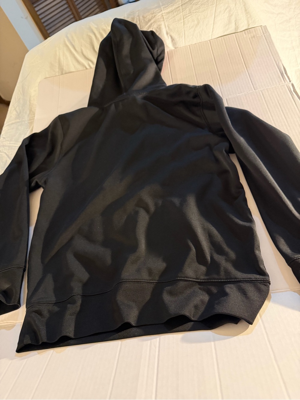 #333 Colosseum Black Hoodie with Red Lined Hood NC State Wolfpack - Picture 4 of 5